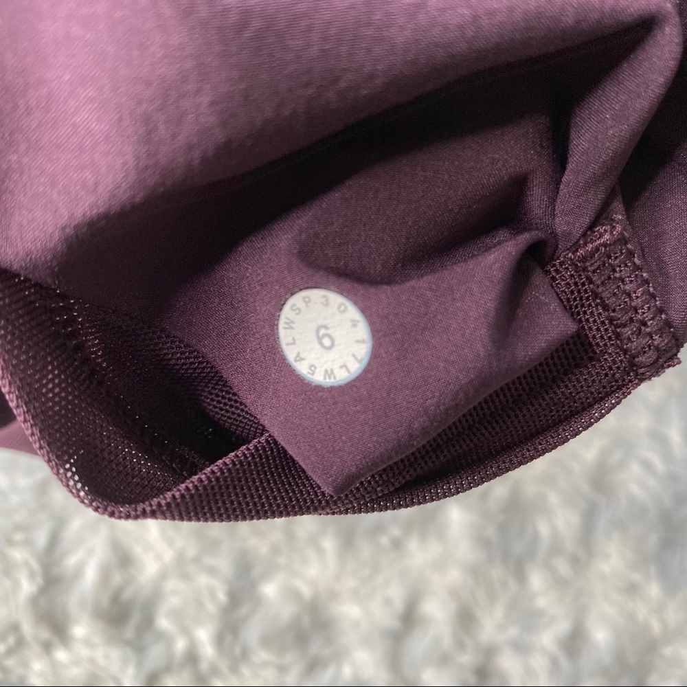 On the fly lululemon 25” inseam pants - Picture 3 of 4